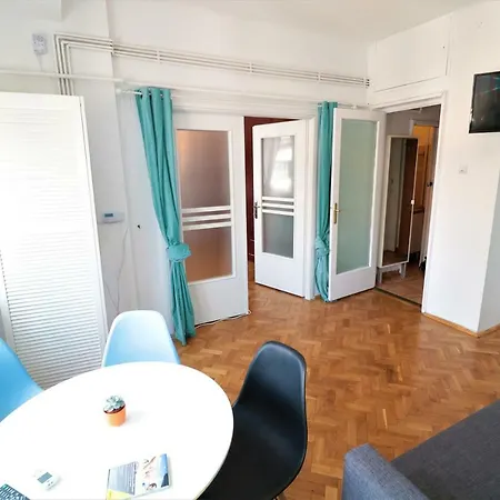 Cozy 2 Flat In The City Center 아파트 부쿠레슈티