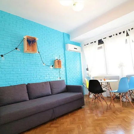 Cozy 2 Flat In The City Center 아파트 *